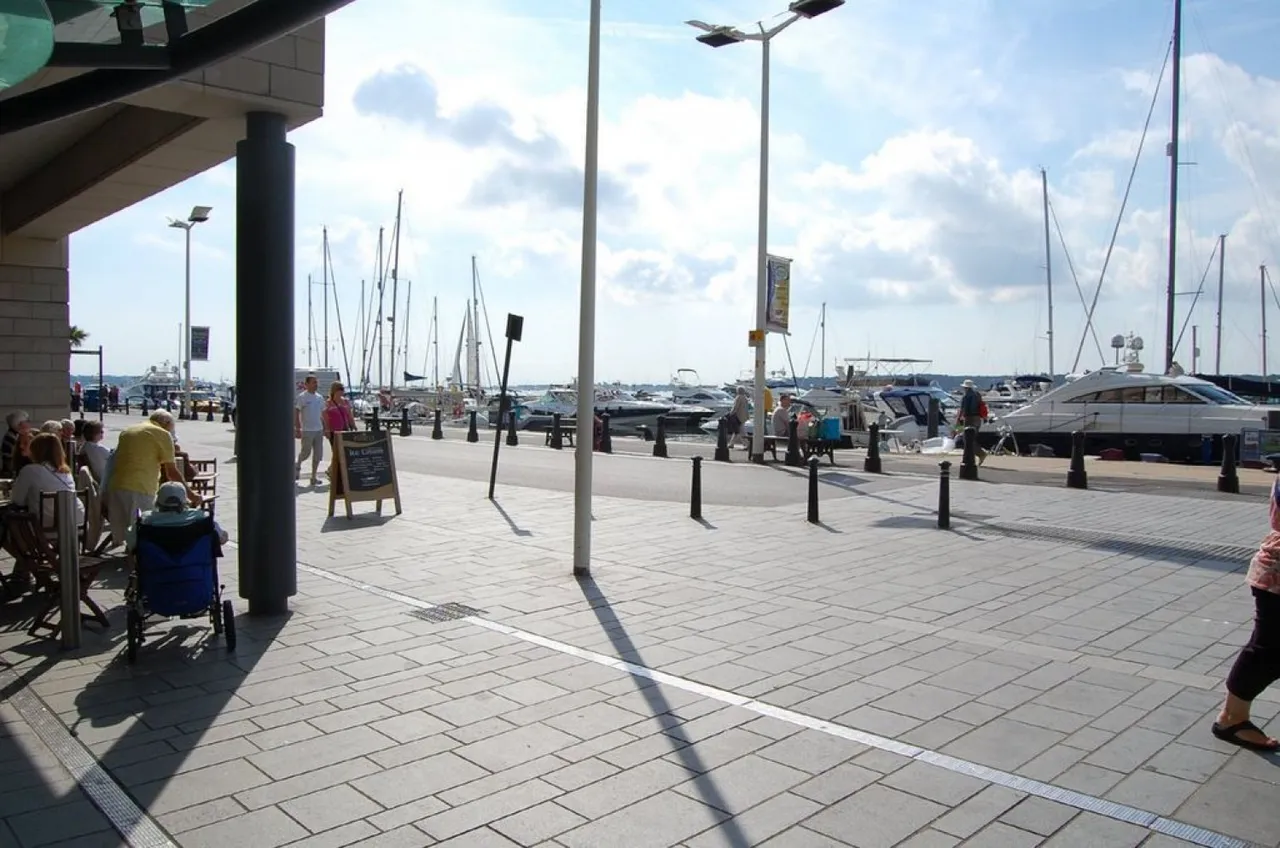 The Quay, Poole, photo 5