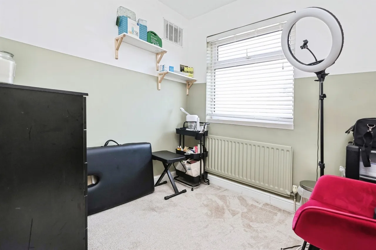 Ann Croft, Birmingham, B26, photo 12