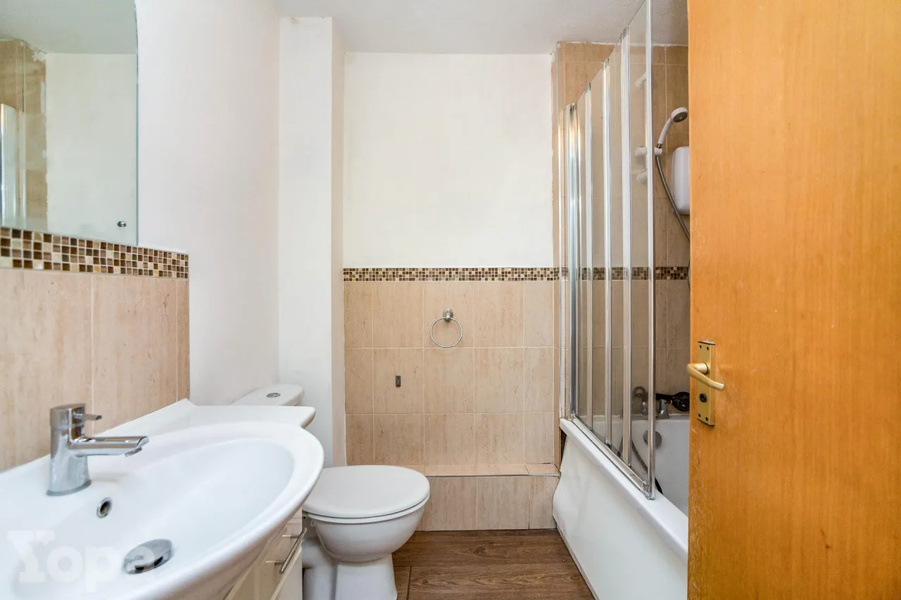 Norfolk Close, Dartford, DA1, photo 9