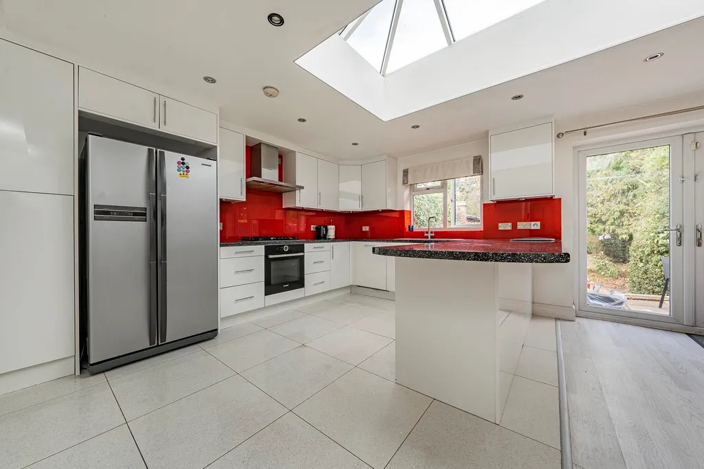 Ferrers Avenue, West Drayton, photo 20