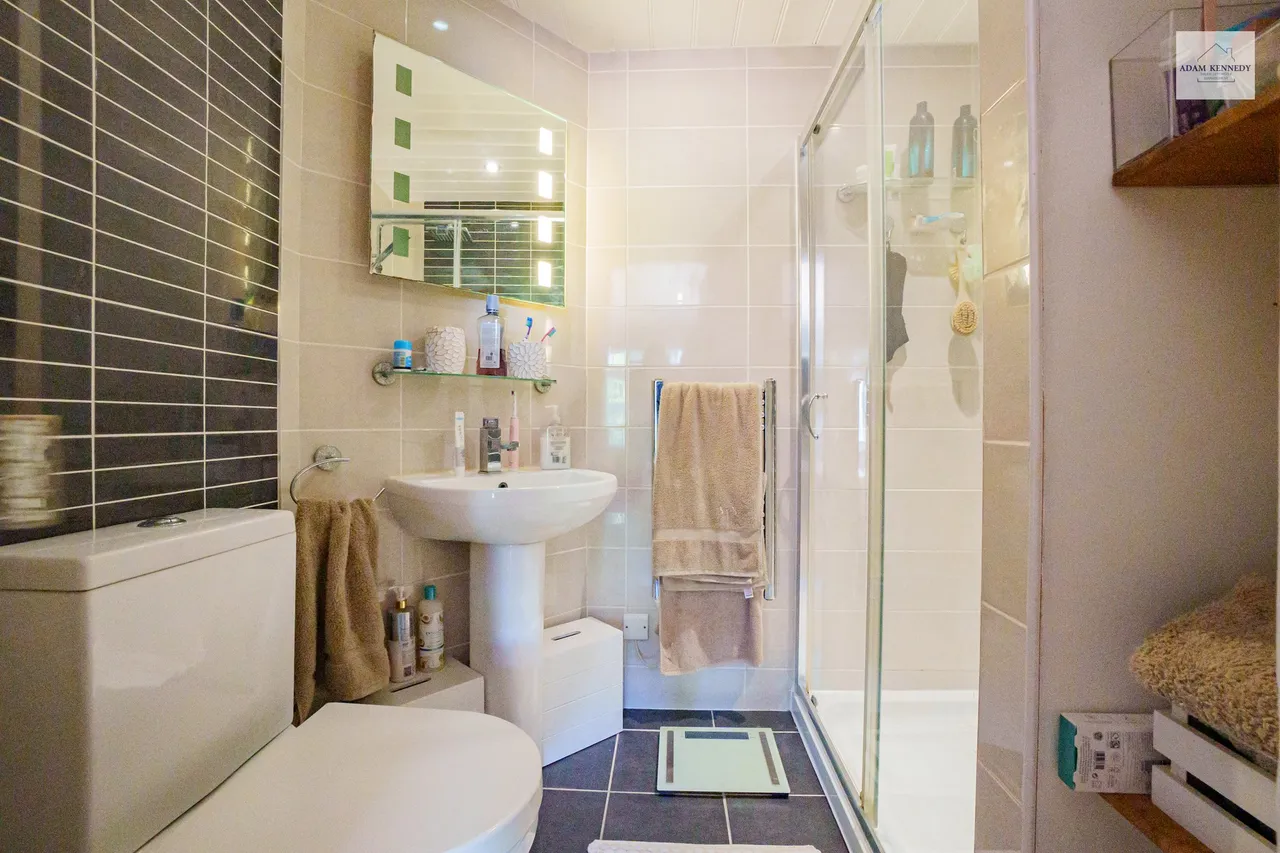 13 Forsyth Place, Enfield, Greater London, EN1 2EP, photo 22