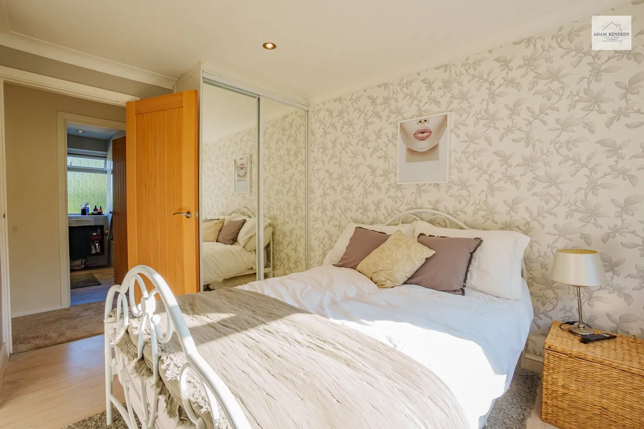 13 Forsyth Place, Enfield, Greater London, EN1 2EP, photo 29