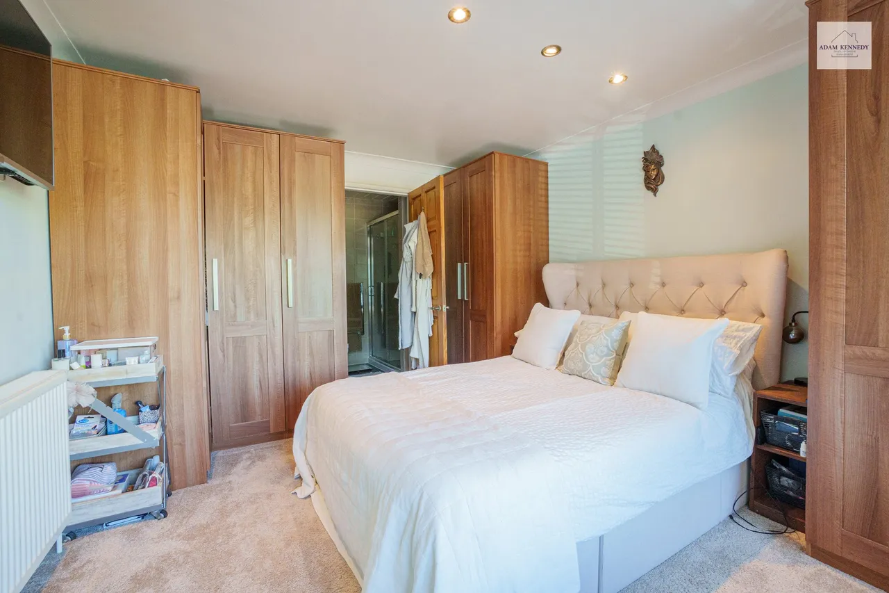 13 Forsyth Place, Enfield, Greater London, EN1 2EP, photo 18