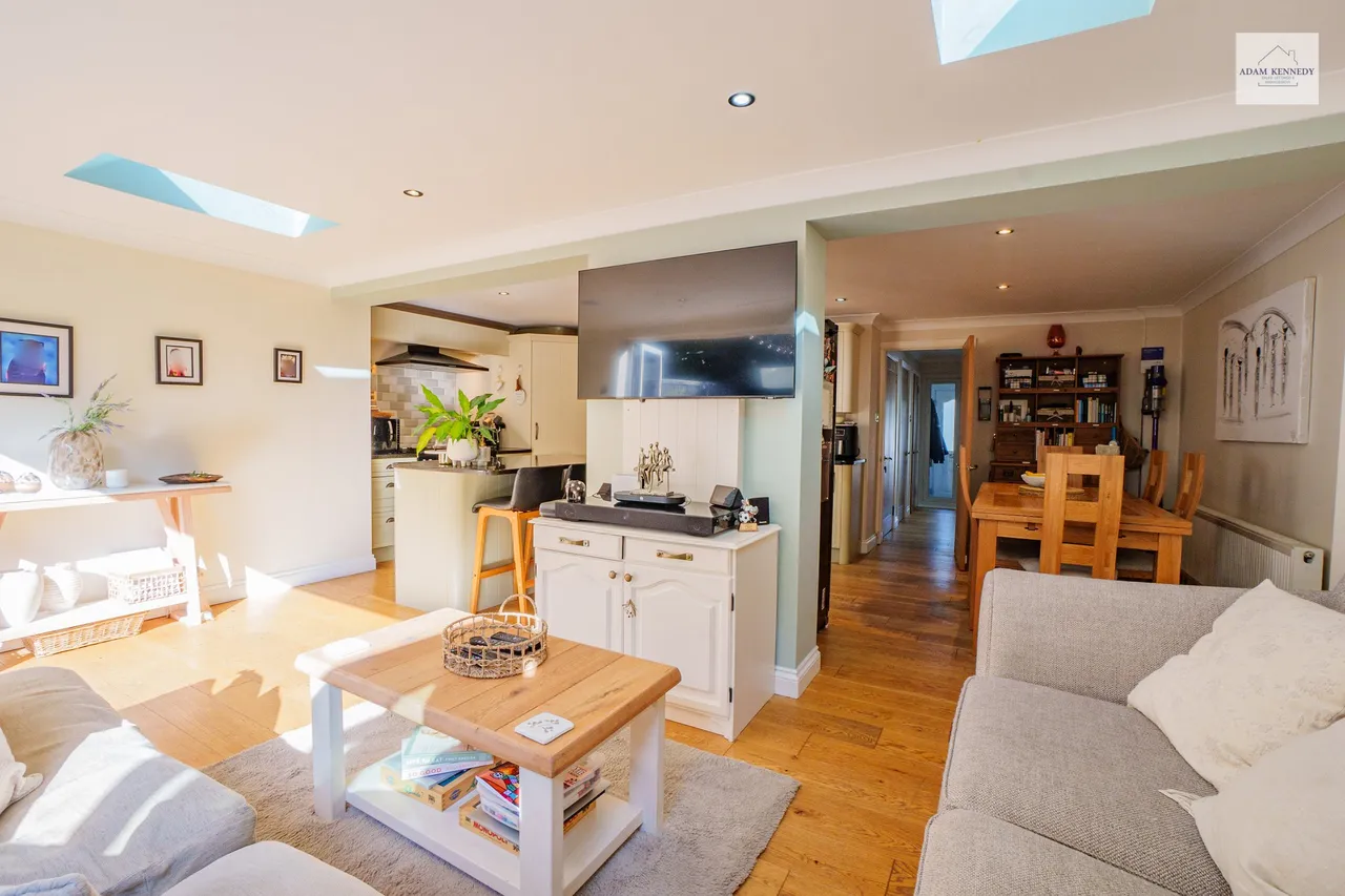 13 Forsyth Place, Enfield, Greater London, EN1 2EP, photo 5