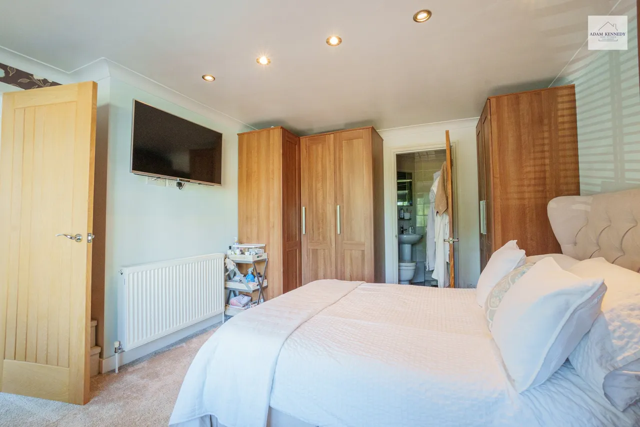 13 Forsyth Place, Enfield, Greater London, EN1 2EP, photo 21