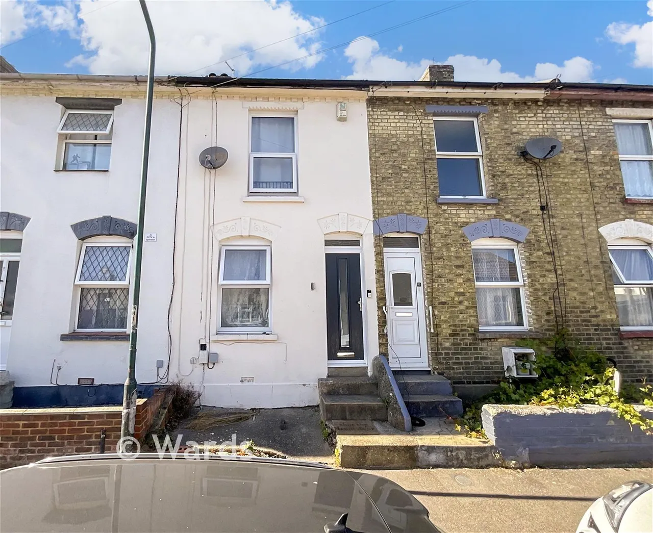 2 bed house for sale, Montfort Road, Strood, ME2