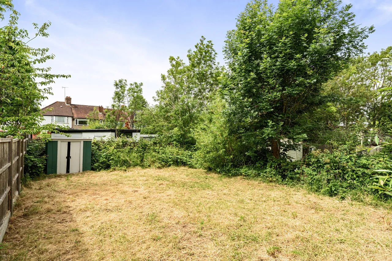Shaftesbury Avenue, South Harrow, HA2, photo 10