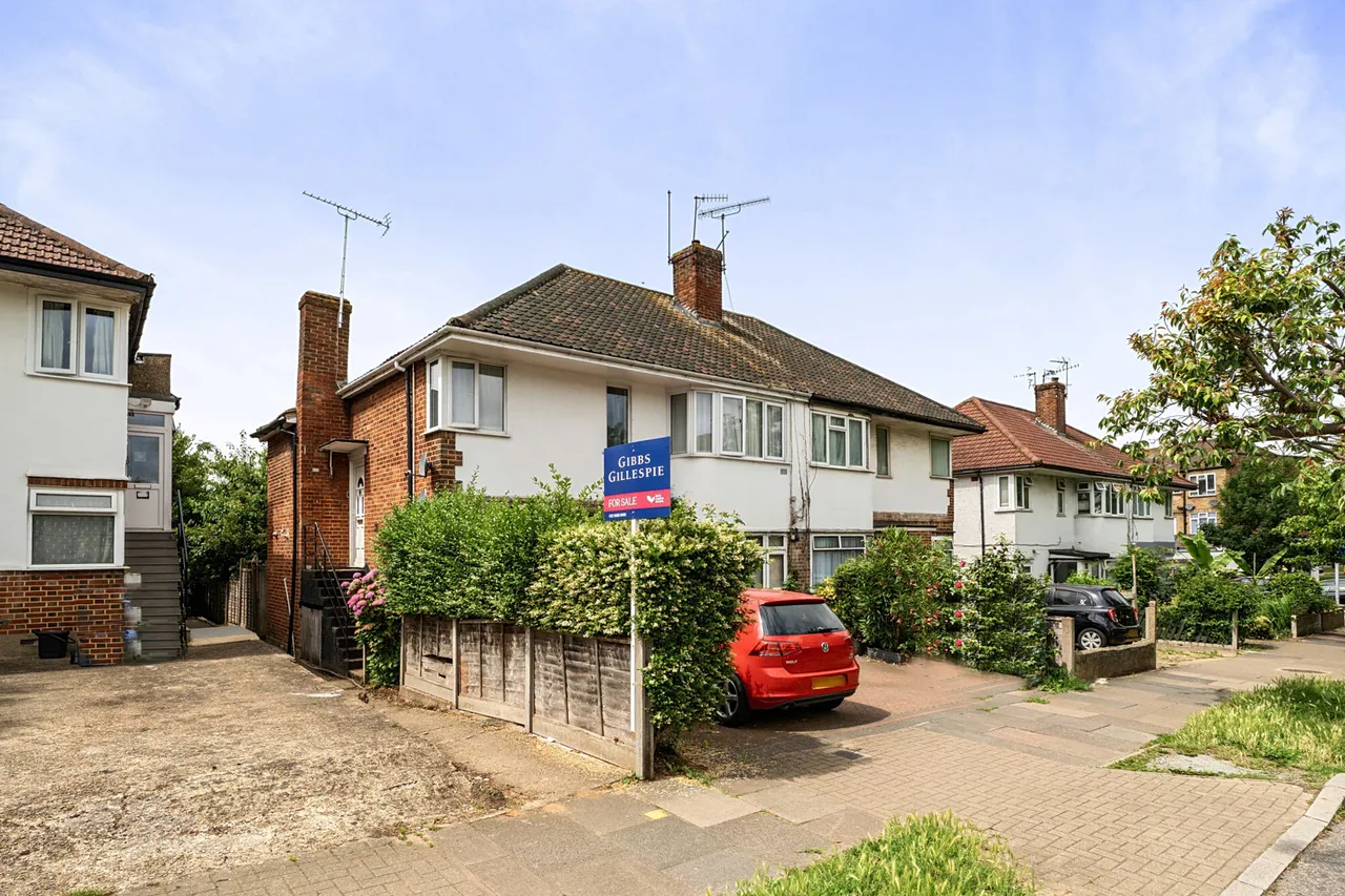 Shaftesbury Avenue, South Harrow, HA2, photo 17