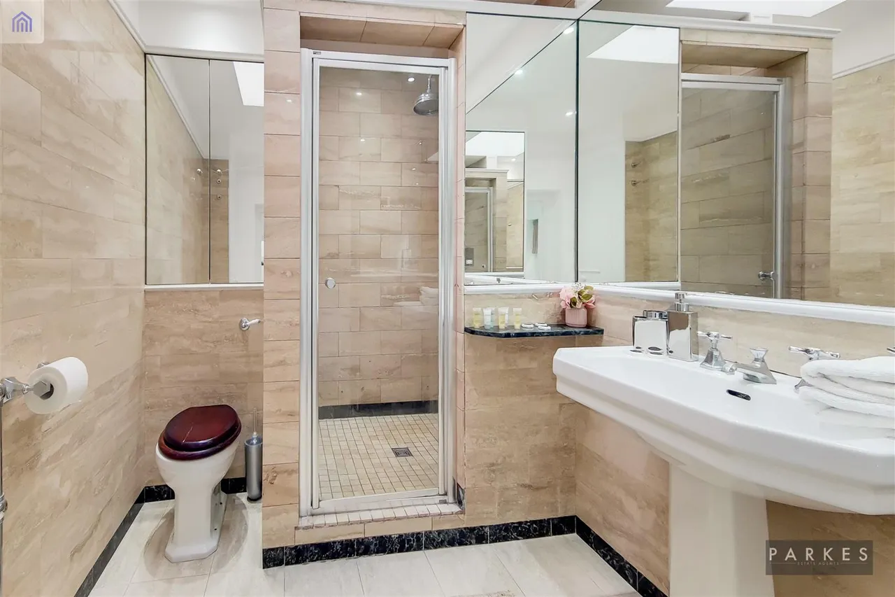 Lower Belgrave Street, Belgravia, London, SW1W 0LP, photo 7