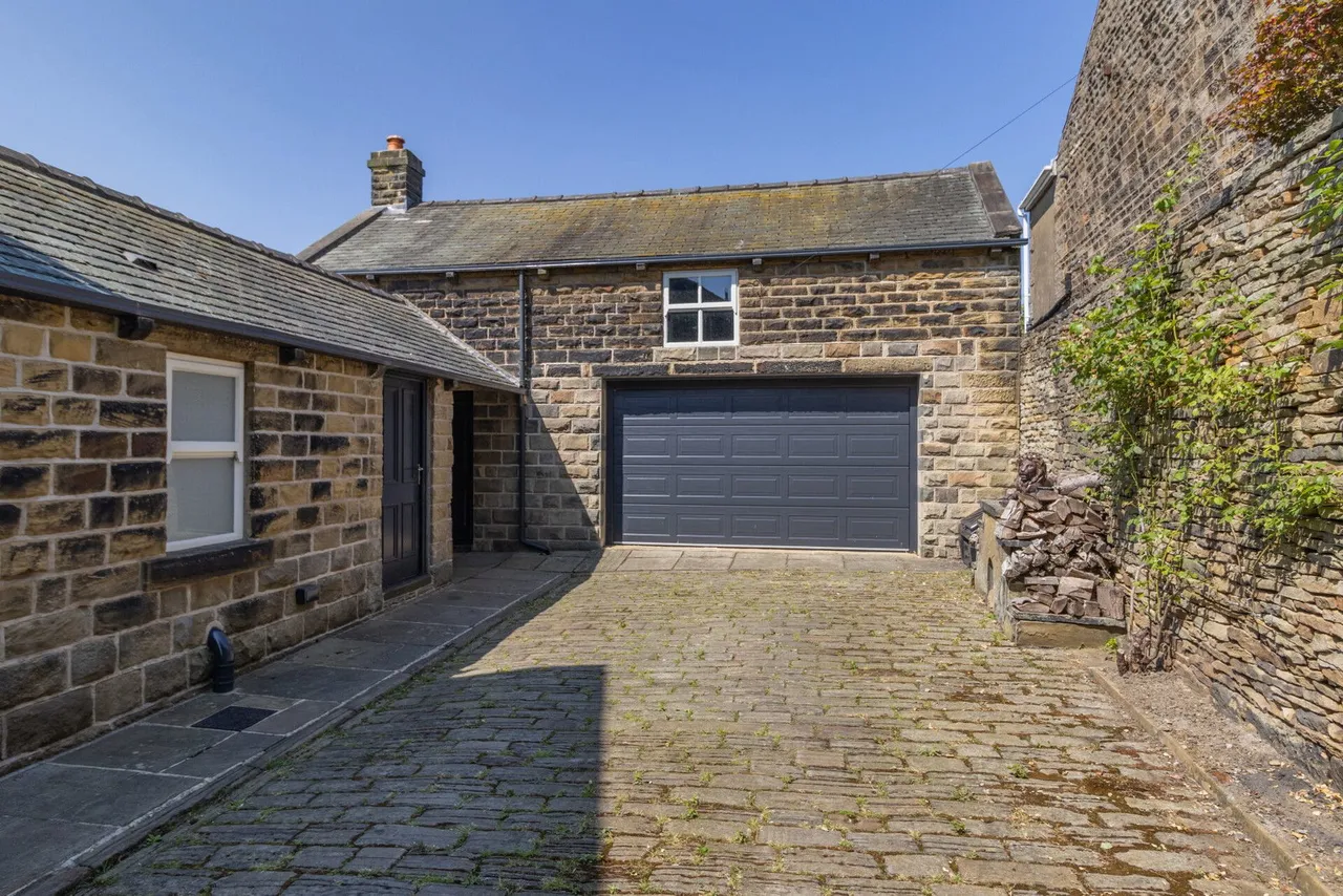 Cote Lane, Thurgoland, S35, photo 36