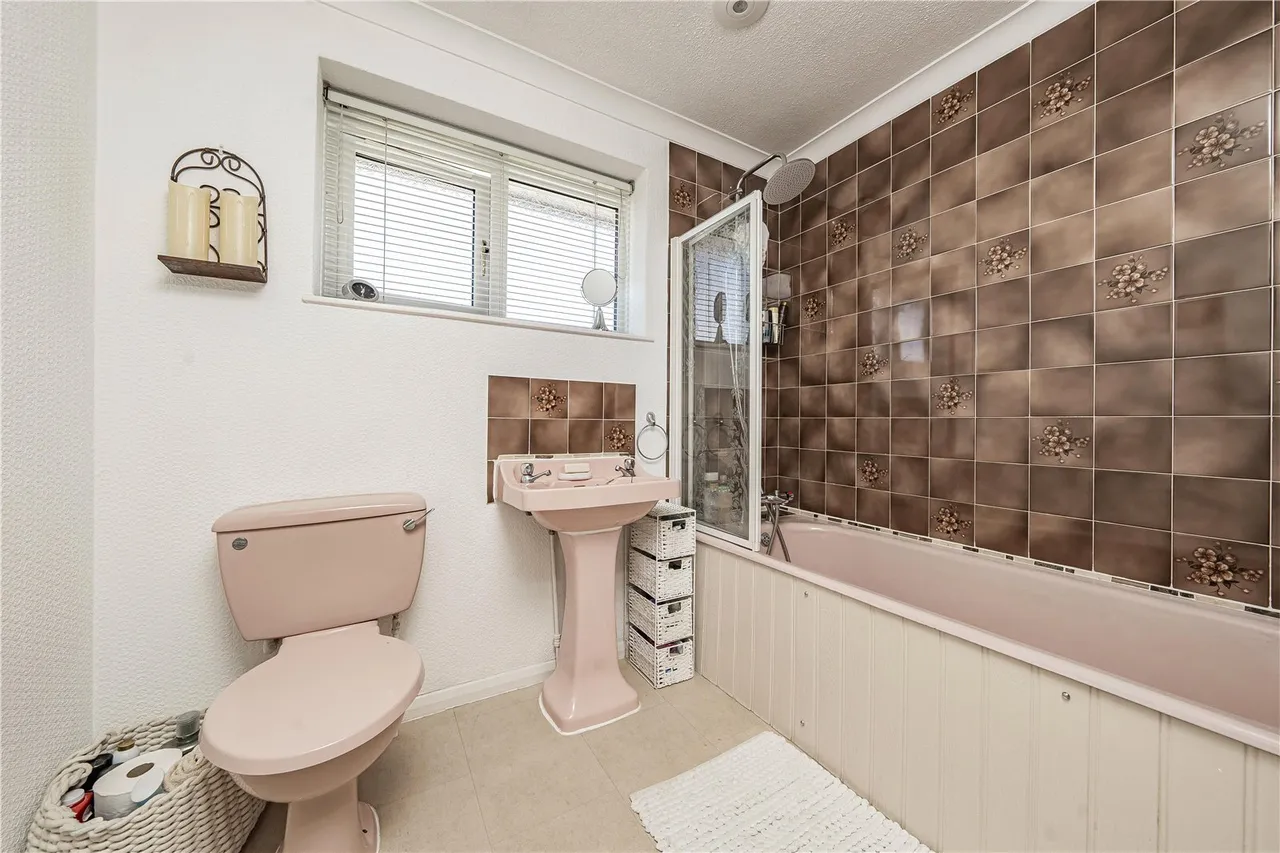 Coleridge Way, West Drayton, UB7, photo 19