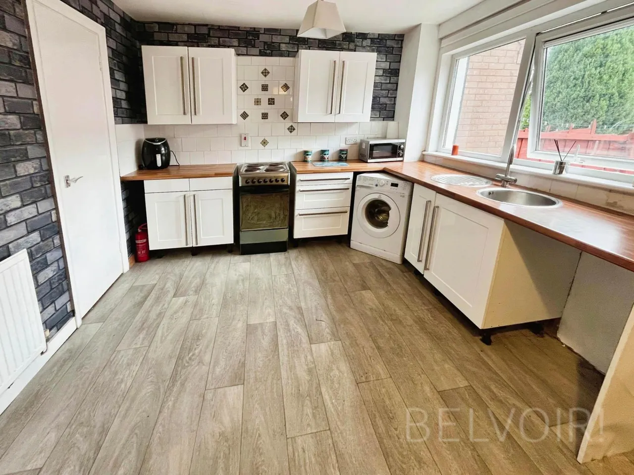 Rathvarna Avenue, Lisburn, BT28, photo 6