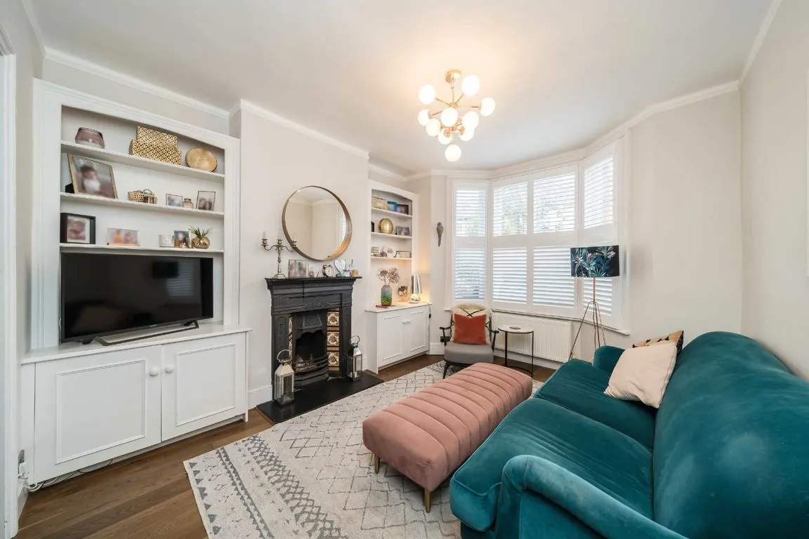 Scholars Road, SW12, photo 2