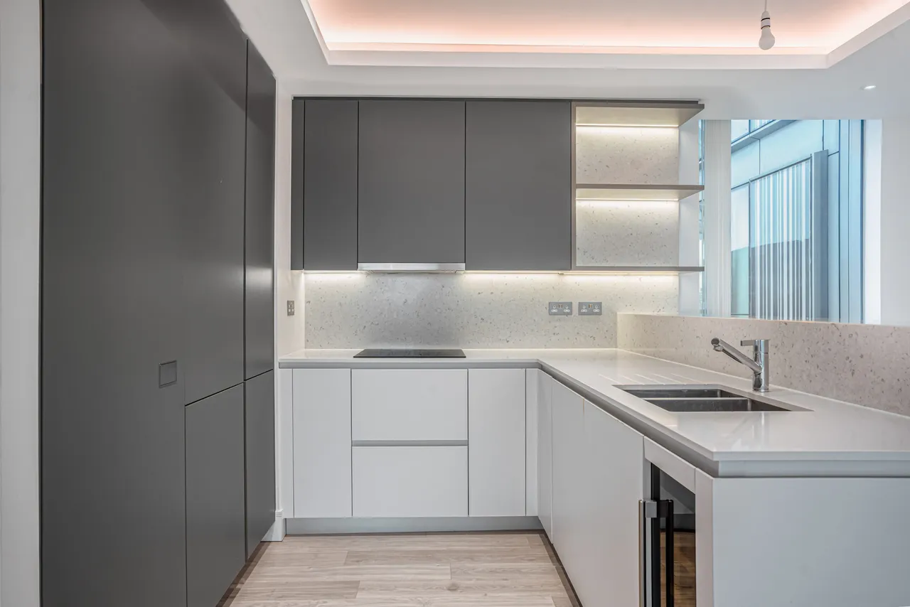 Bollinder Place, Carrara Tower, EC1V, photo 4
