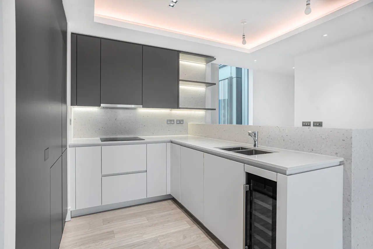 Bollinder Place, Carrara Tower, EC1V, photo 3