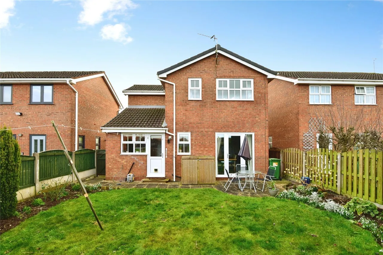Swallow Drive, Sandbach, Cheshire, Sandbach, CW11, photo 18