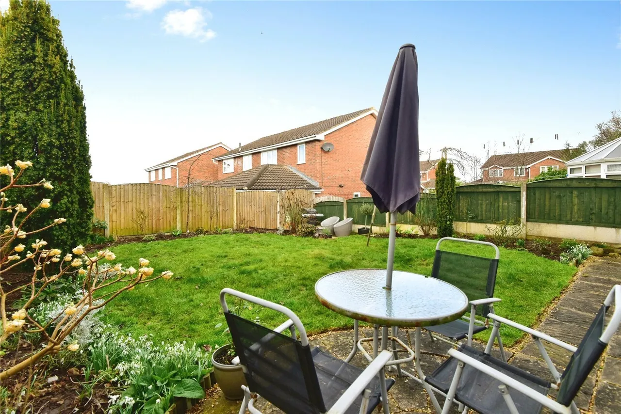 Swallow Drive, Sandbach, Cheshire, Sandbach, CW11, photo 17