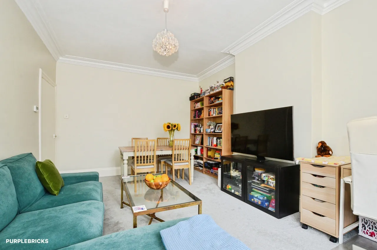 Willesden Lane, London, NW2, photo 9