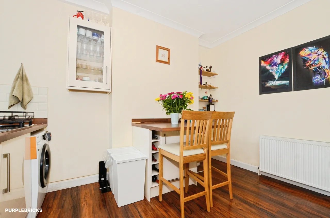 Willesden Lane, London, NW2, photo 6