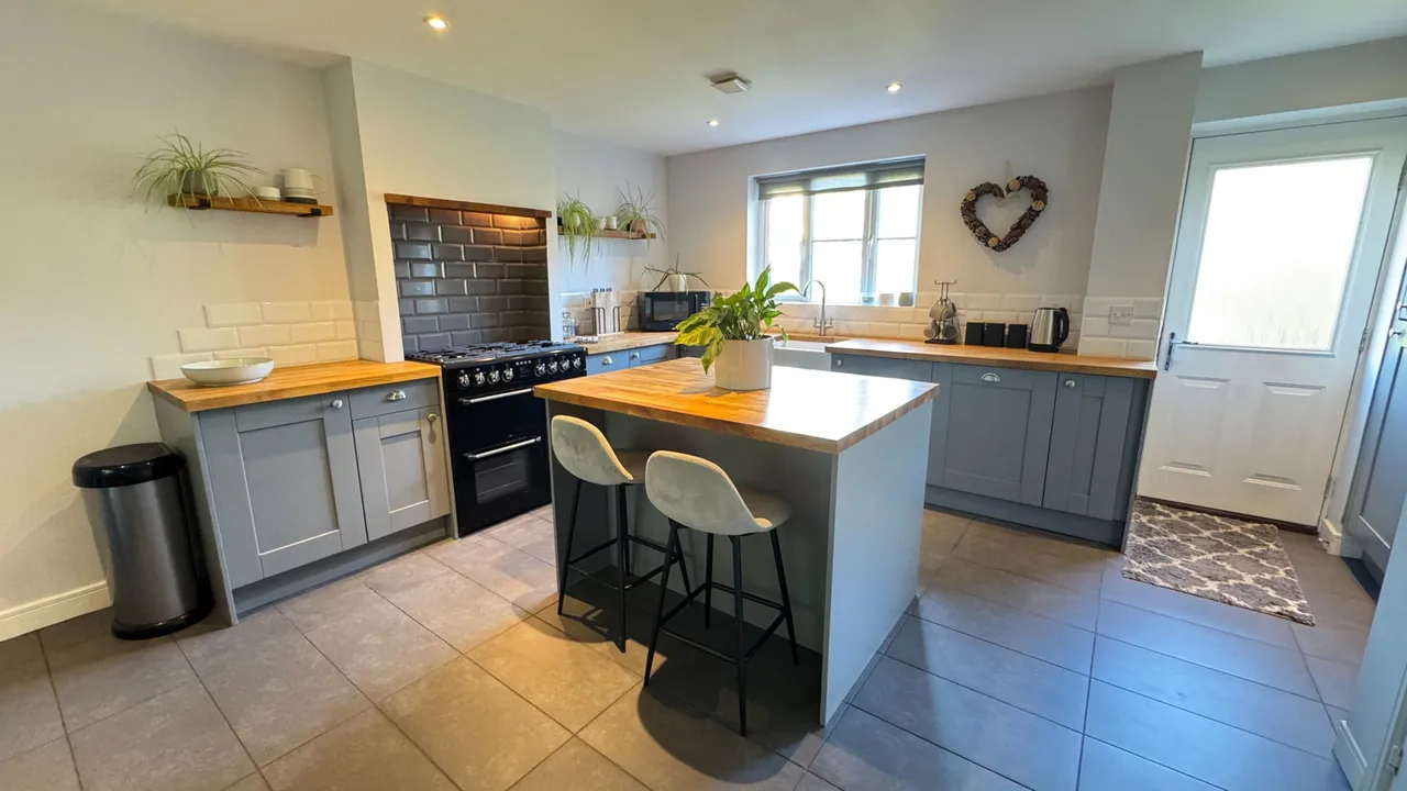 Woodpecker Way, Whitchurch, PL19, photo 2