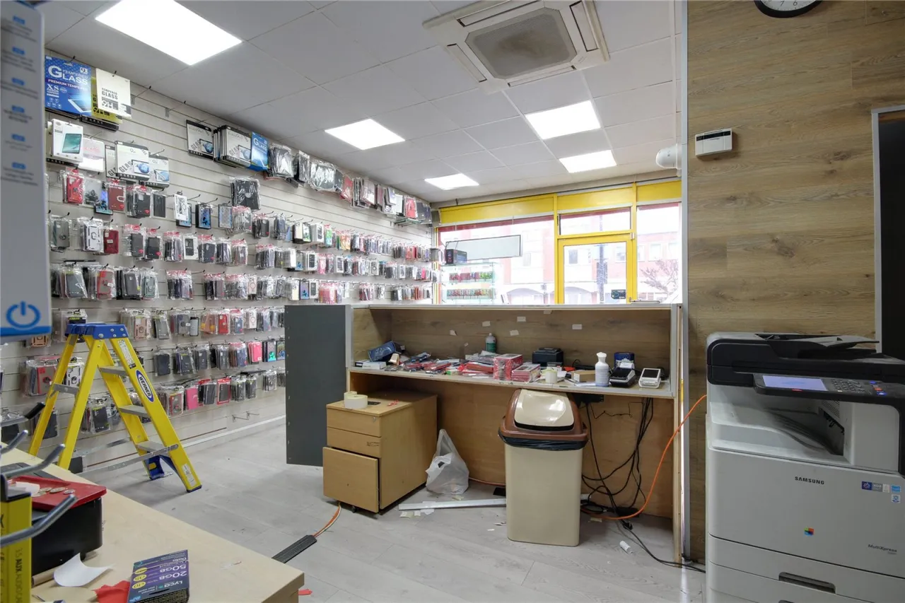 Hertford Road, Enfield, photo 17