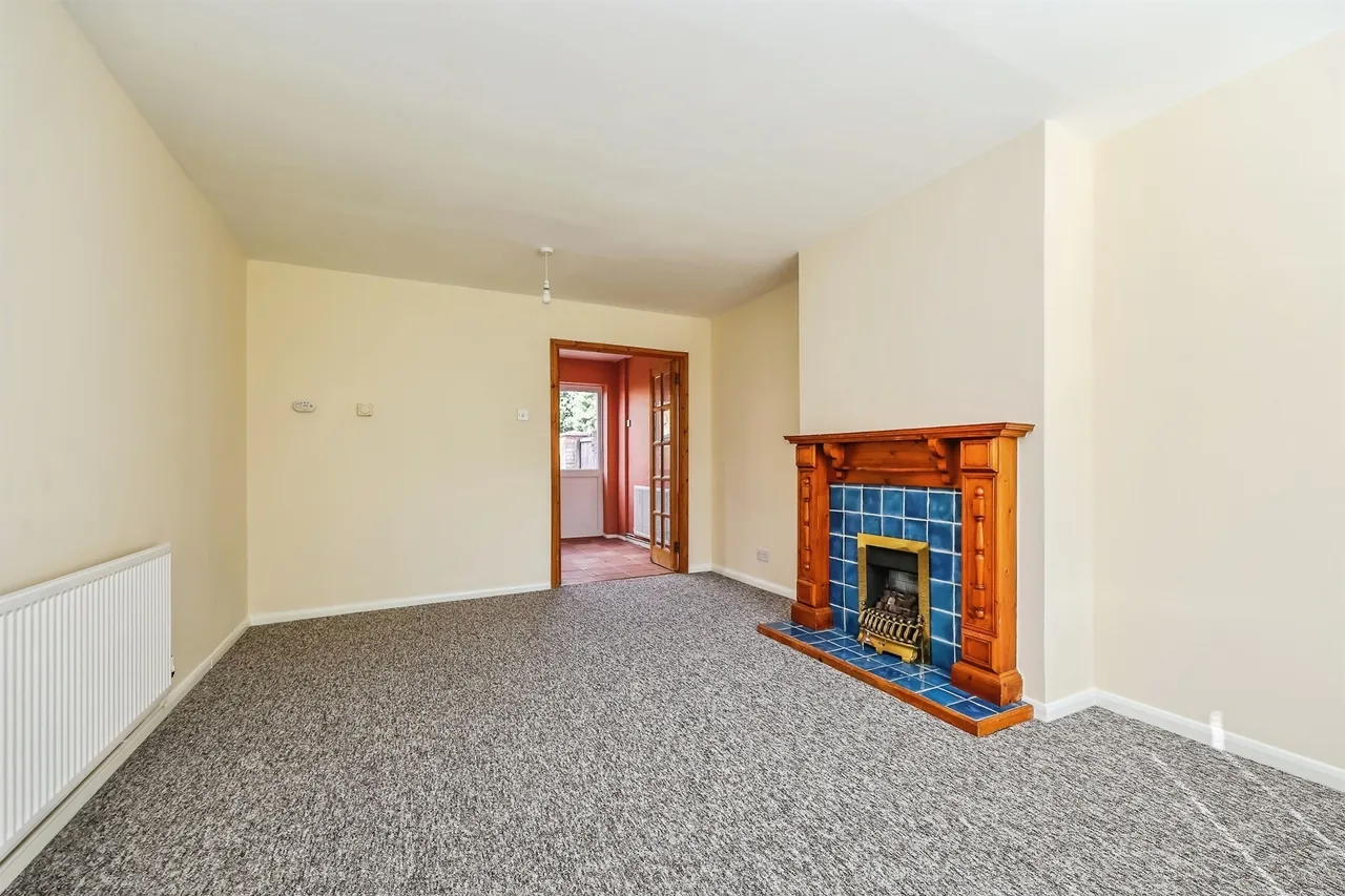 Gallows Inn Close, Ilkeston, DE7, photo 5
