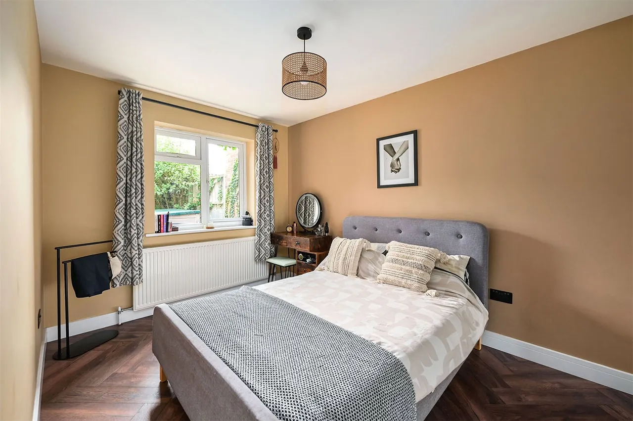 Alder Close, Ash Vale, Guildford, Surrey, GU12 5QS, photo 9