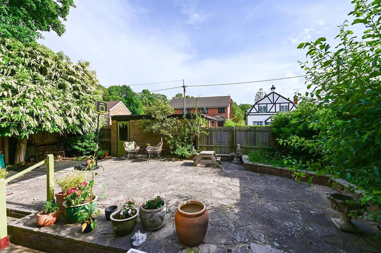 Alder Close, Ash Vale, Guildford, Surrey, GU12 5QS, photo 14