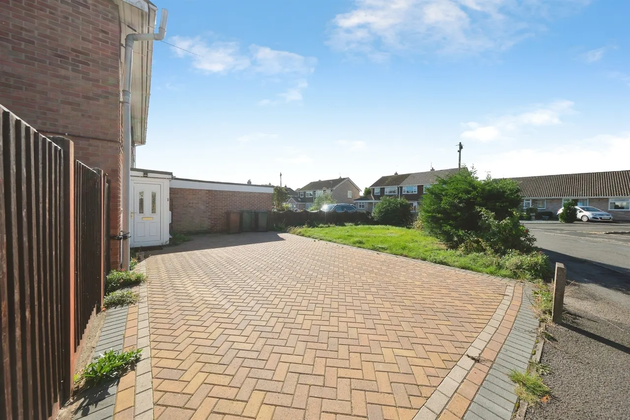 The Woodlands, Melbourne, DE73, photo 12