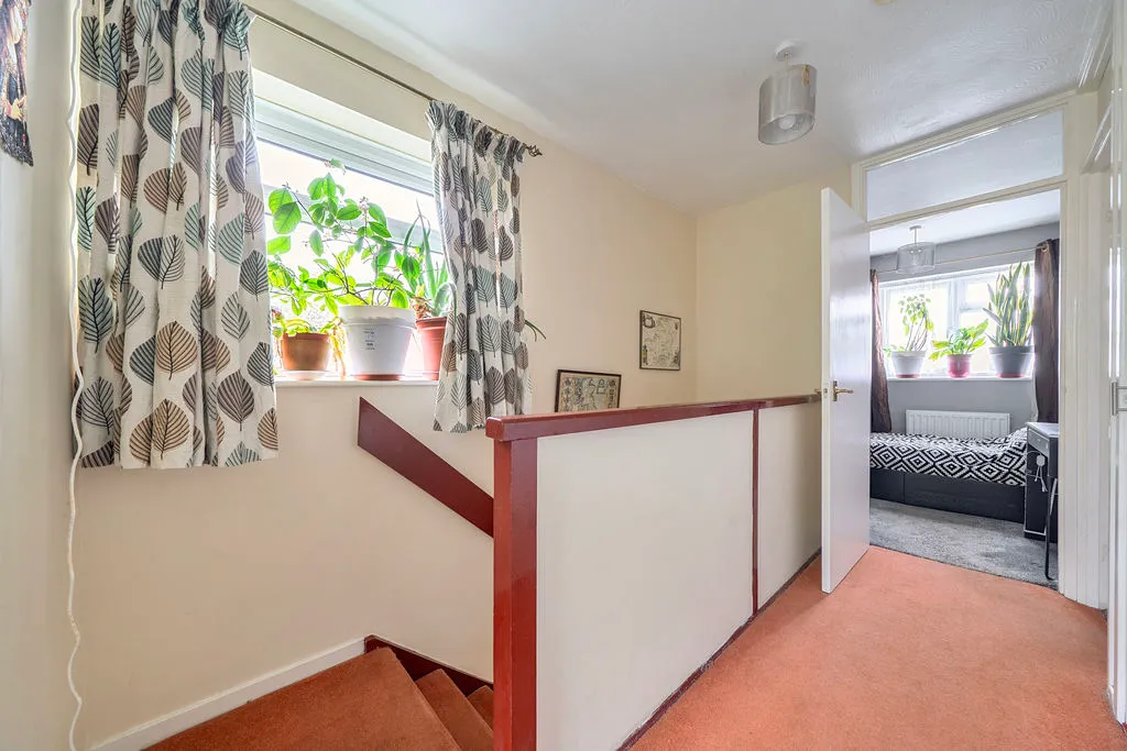 Gleneagles Close, Bletchley, MK3, photo 19