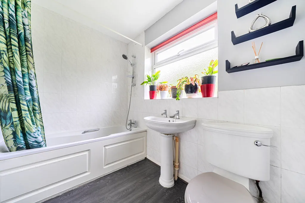 Gleneagles Close, Bletchley, MK3, photo 8