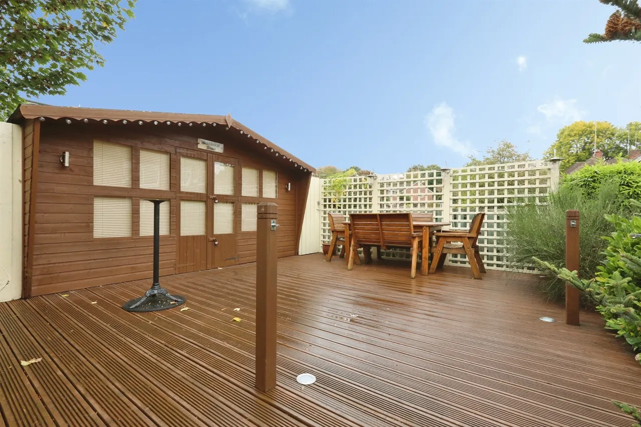 Normanton Grove, Sheffield, S13, photo 15