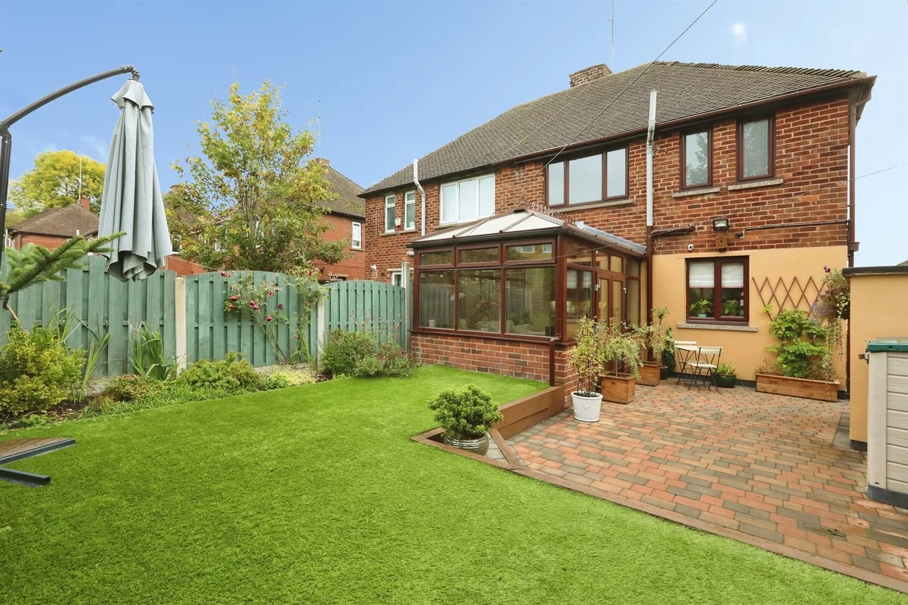 Normanton Grove, Sheffield, S13, photo 17