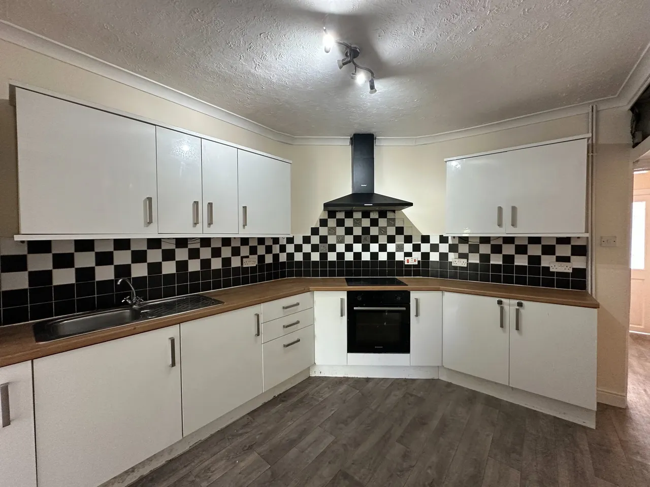 Quay Terrace, Newton Abbot, photo 3