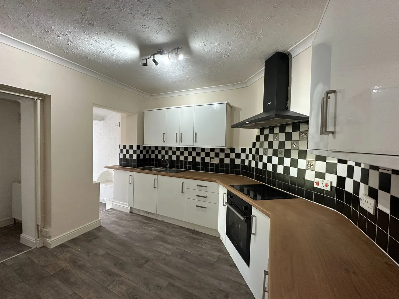 Quay Terrace, Newton Abbot, photo 6