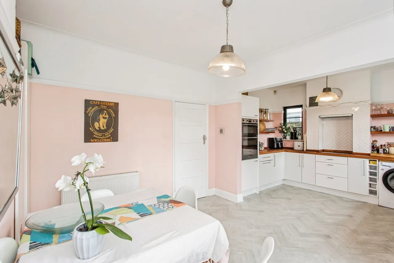 Northumberland Crescent, SOUTHEND-ON-SEA, Essex, SS1, photo 13