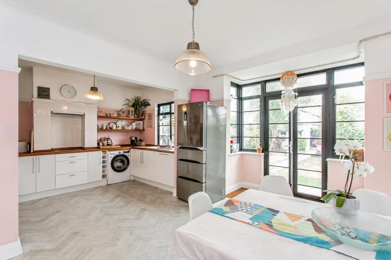 Northumberland Crescent, SOUTHEND-ON-SEA, Essex, SS1, photo 9