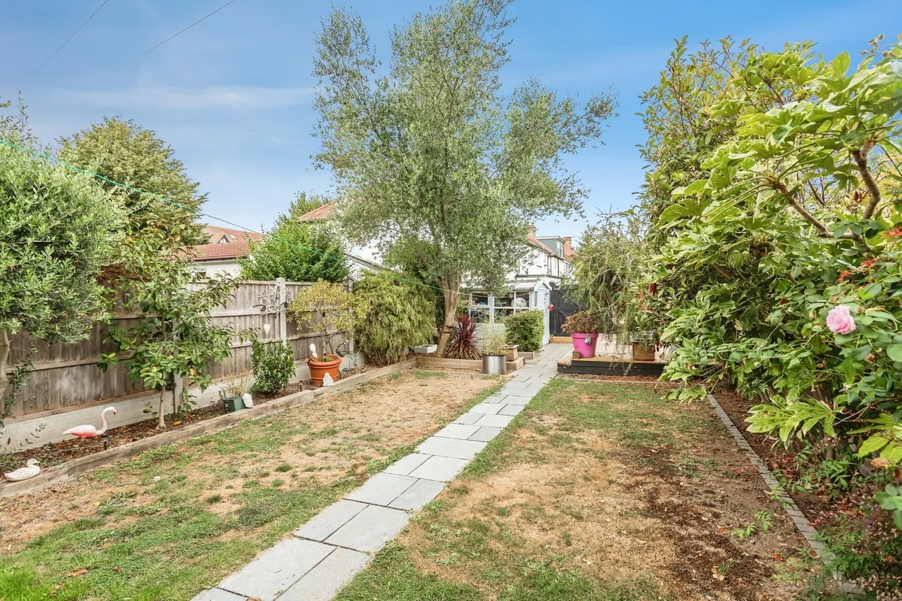 Northumberland Crescent, SOUTHEND-ON-SEA, Essex, SS1, photo 12