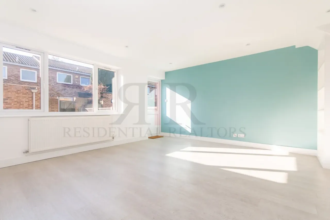 Hargwyne Street, London, SW9, photo 2
