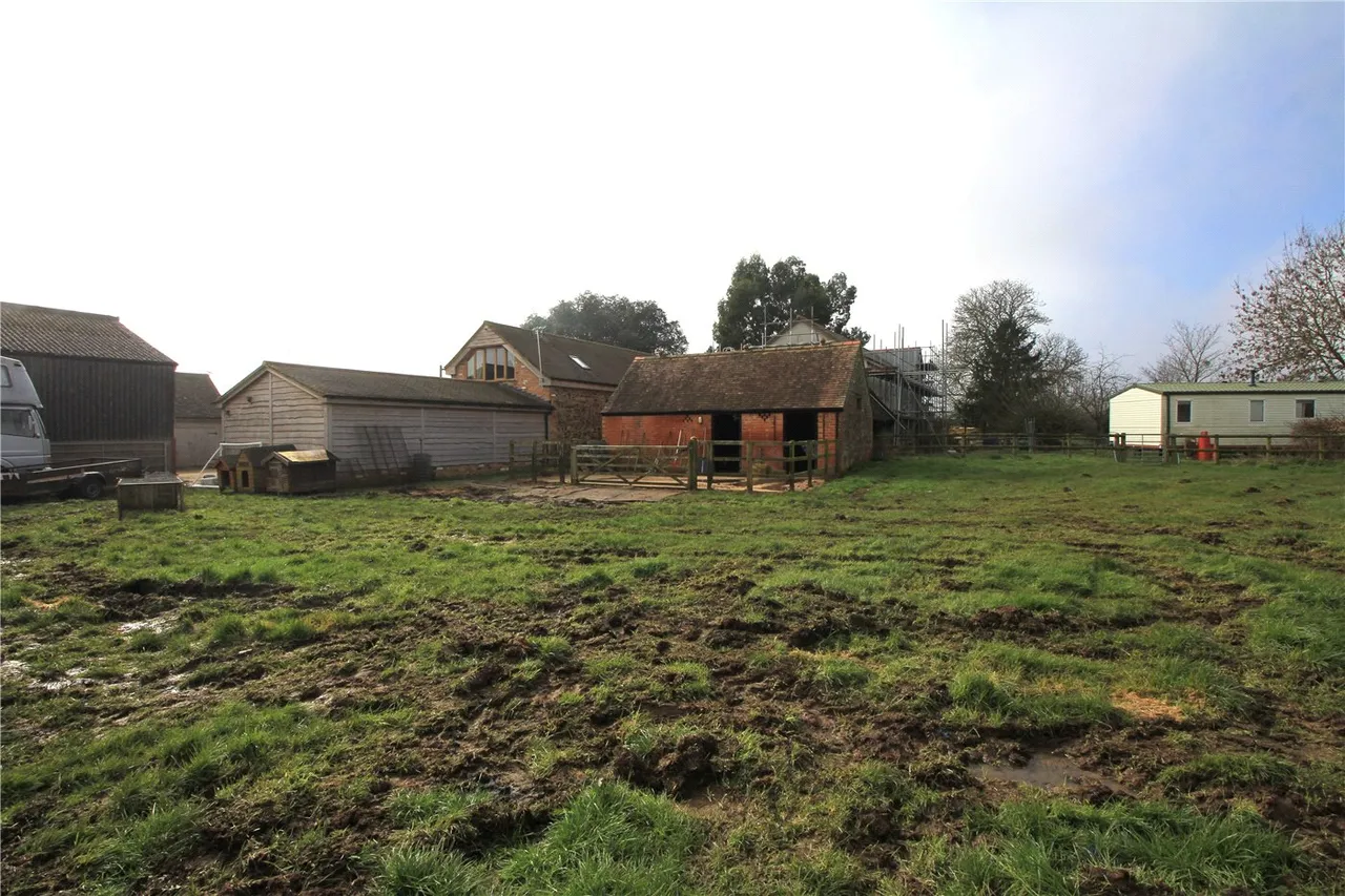 Moat Lane, Taynton, Gloucester, Gloucestershire, GL19, photo 10