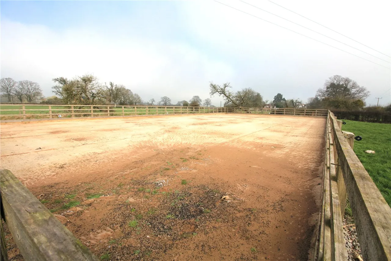 Moat Lane, Taynton, Gloucester, Gloucestershire, GL19, photo 9