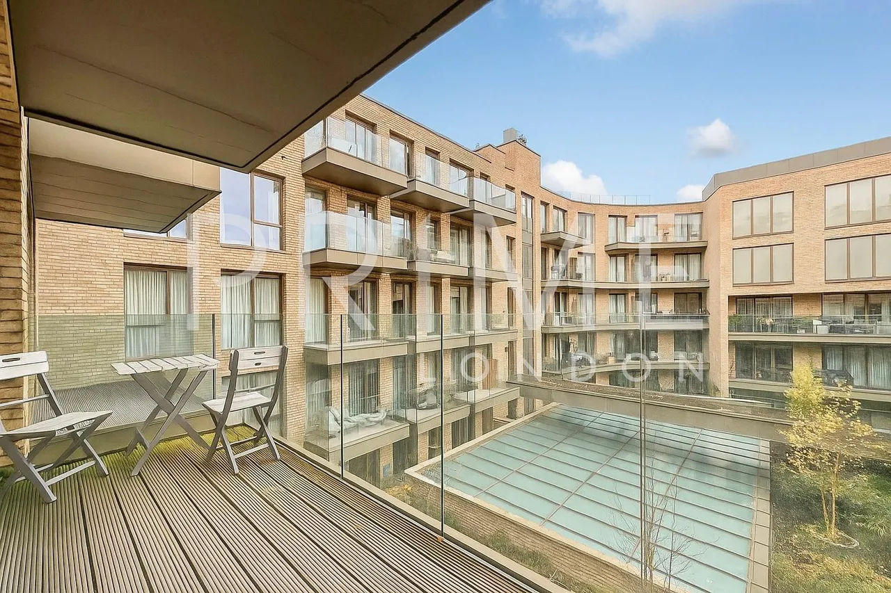 Queen’, s Wharf, W6, photo 4