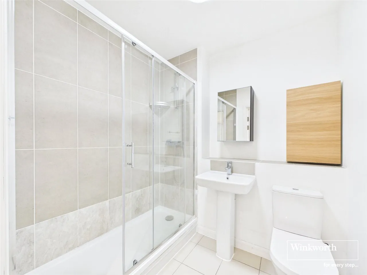 Coxwell Boulevard, Colindale,, London, NW9, photo 4