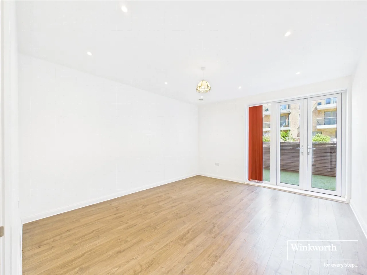 Coxwell Boulevard, Colindale,, London, NW9, photo 3