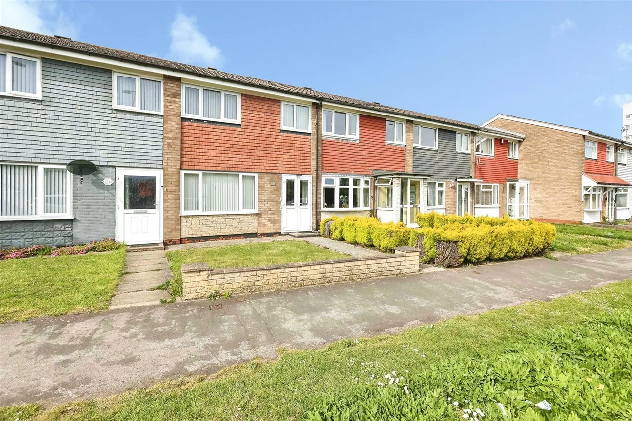 3 bed house for sale, Chapelhouse Road, Birmingham, B37