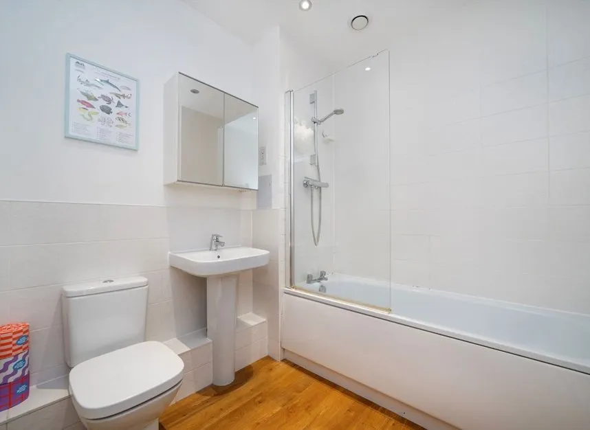 Woodmill Road, Clapton, E5, photo 11