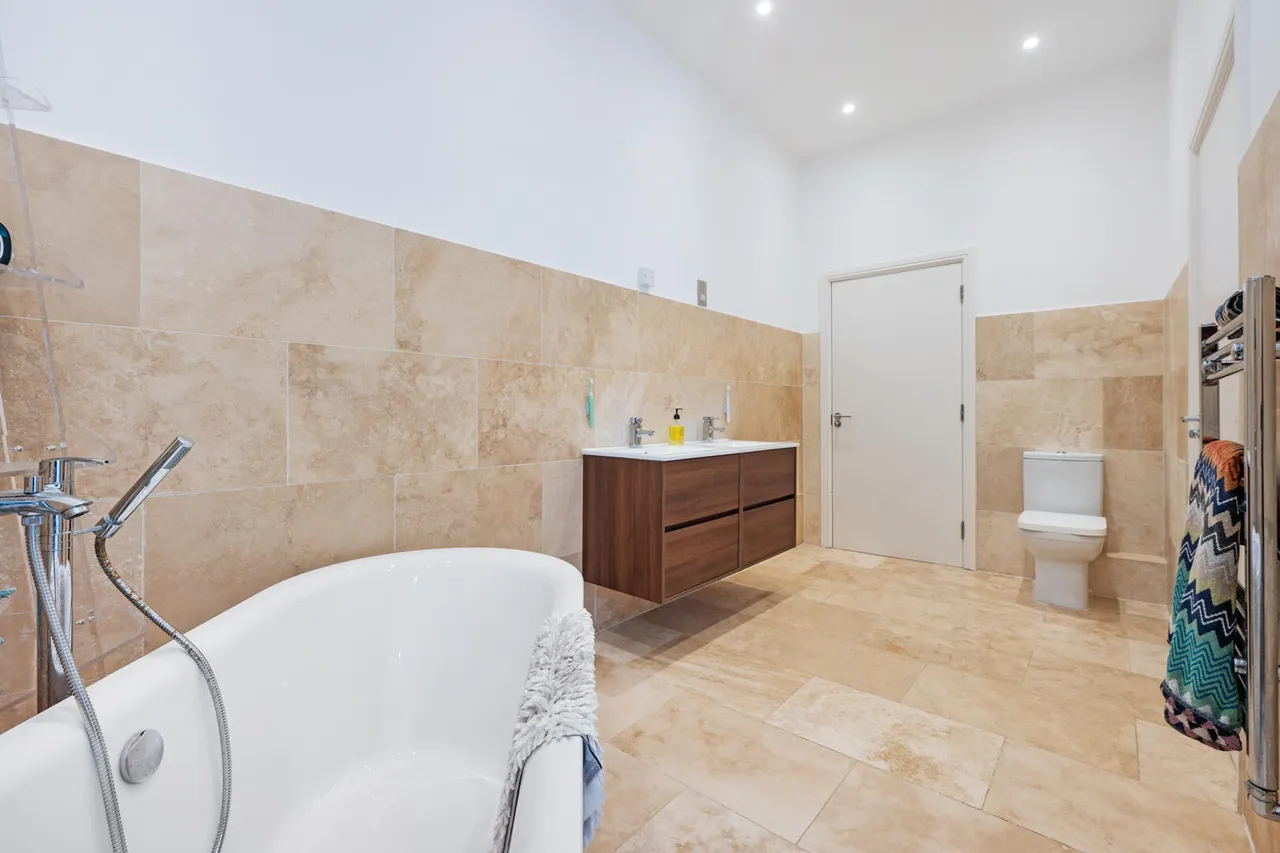 Broadhead Road, Crowthorn, BL7 0JR, photo 30