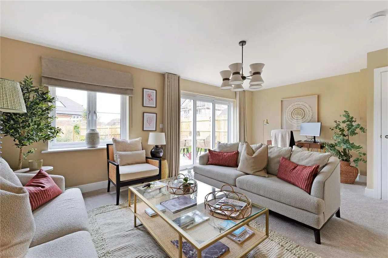 Manorwood, West Horsley, Leatherhead, Surrey, KT24 6HQ, photo 6