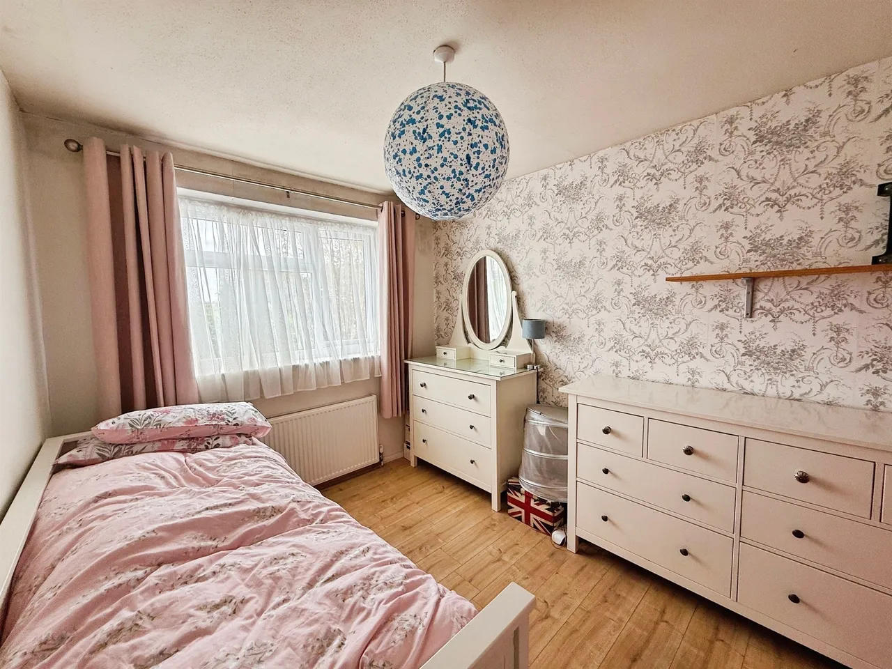 Home Farm Crescent, Whitnash, Leamington Spa, photo 7