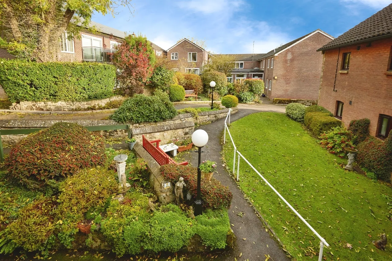 St. Edwards Court, Shaftesbury, SP7, photo 4